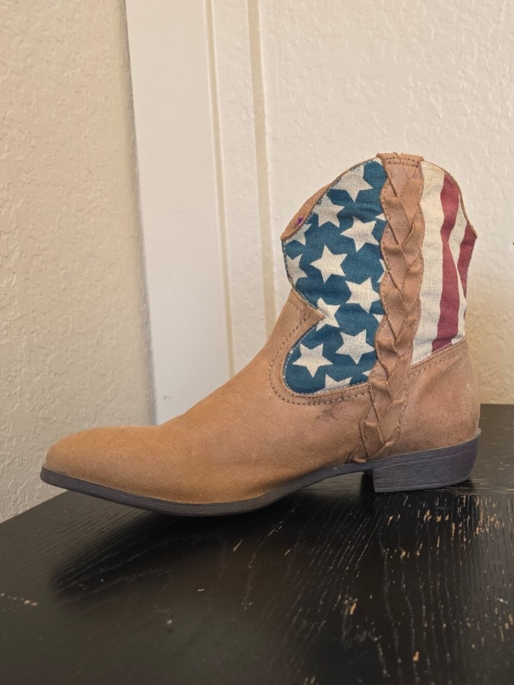 Country Western Americana Boots Size 8.5